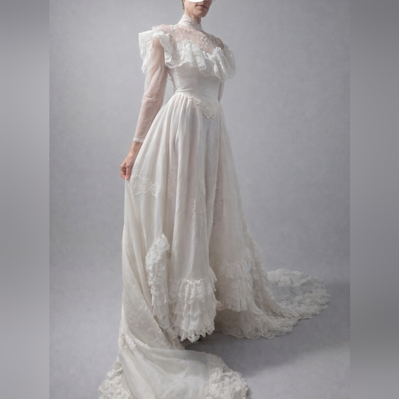 VTG👰‍Alfred Angelo Wedding Dress Bishop Sleeve Lace Tiered Prarie Victorian XS - Picture 3 of 16